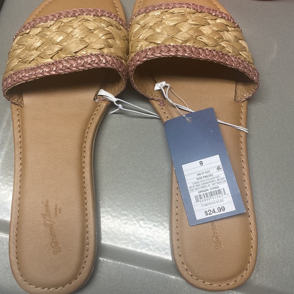 New Women's Universal Thread Shoes Dez Woven Slide Sandals - Picture 5 of 5